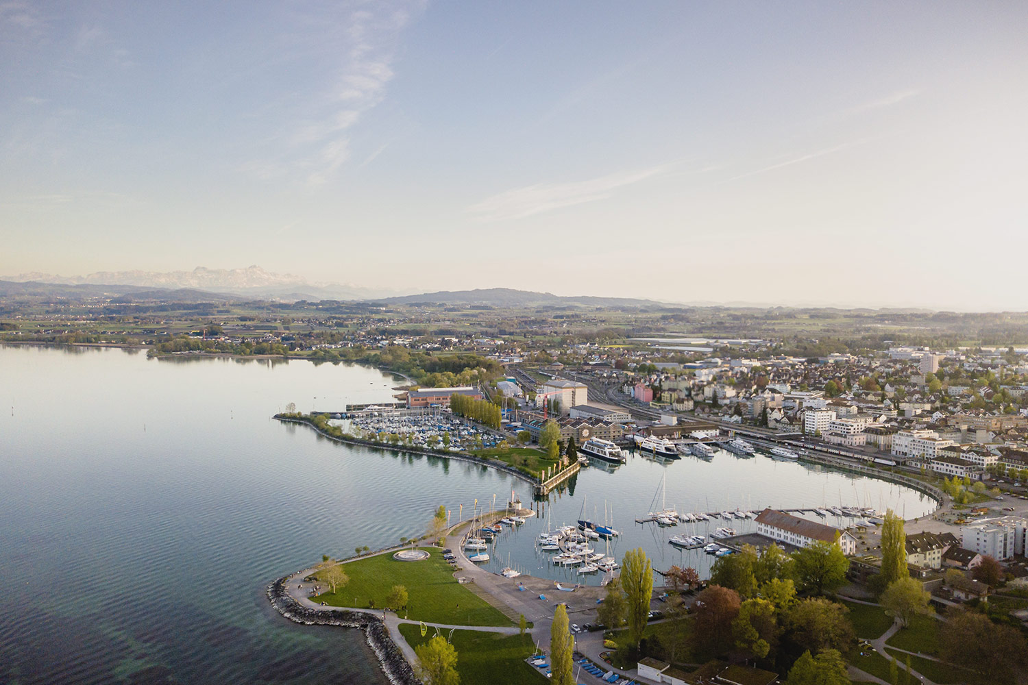 stepcube-wohnen-in-romanshorn-standort-hafenstadt
